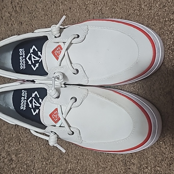 Sperry Crest Boat Shoe - Picture 6 of 8